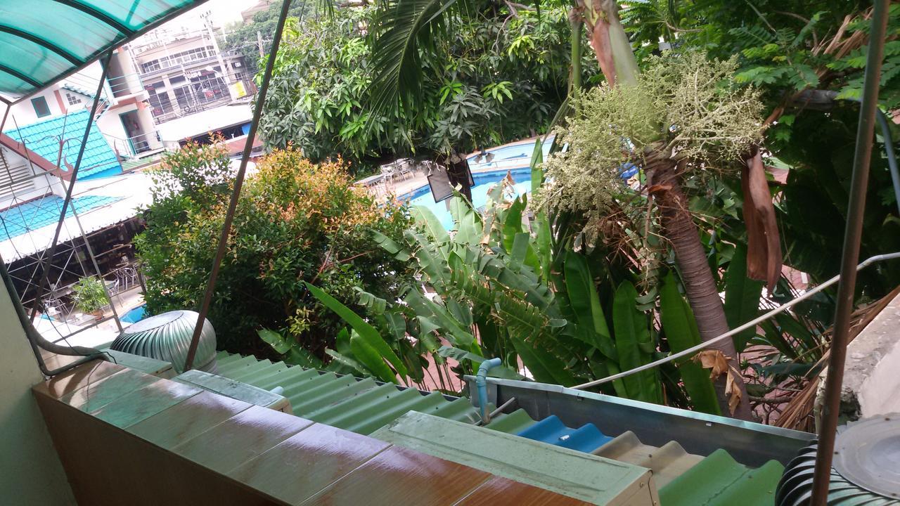 Jasmin Guest House Pattaya Exterior foto