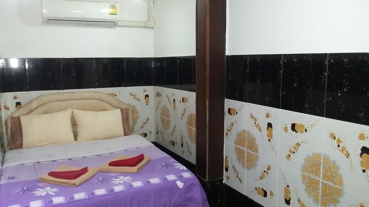 Jasmin Guest House Pattaya Exterior foto