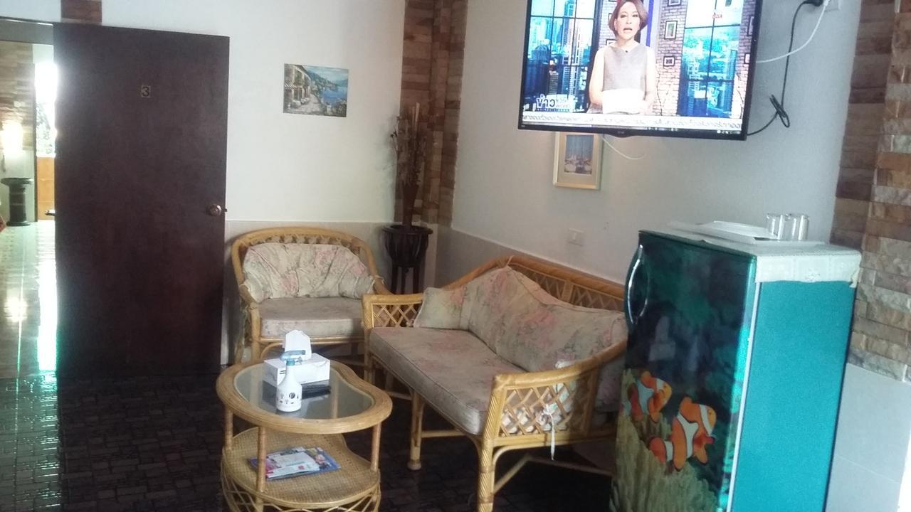 Jasmin Guest House Pattaya Exterior foto