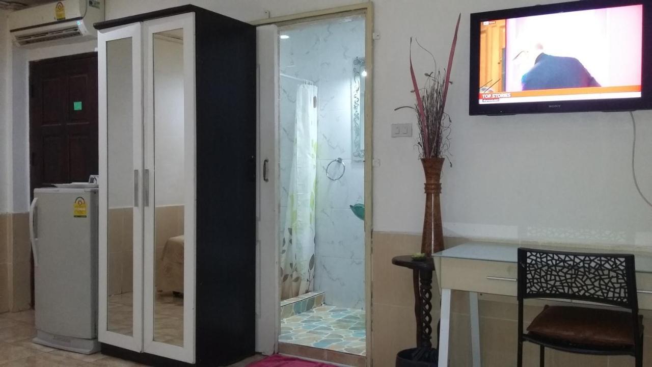 Jasmin Guest House Pattaya Exterior foto